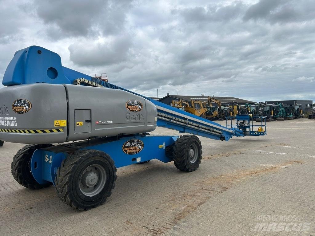 Genie S 125 Telescopic boom lifts
