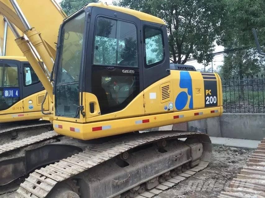 Komatsu PC 200-7 Crawler Excavators