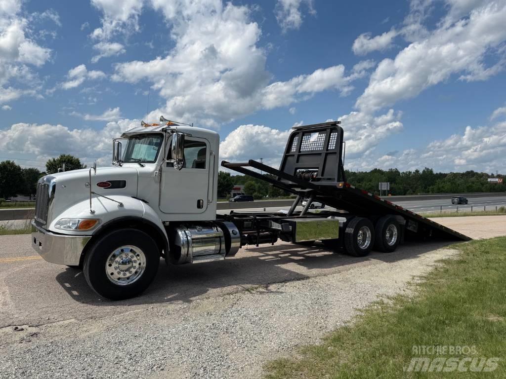 Peterbilt 348 Tow Trucks / Wreckers