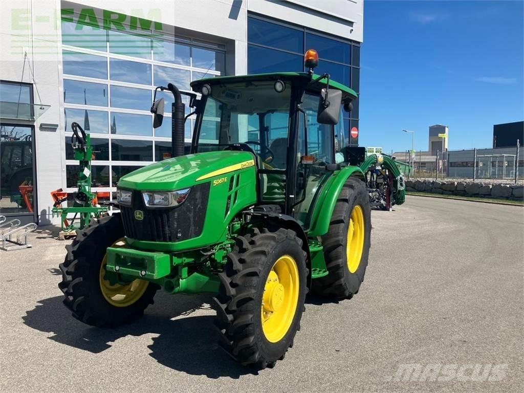 John Deere 5067E Tractors