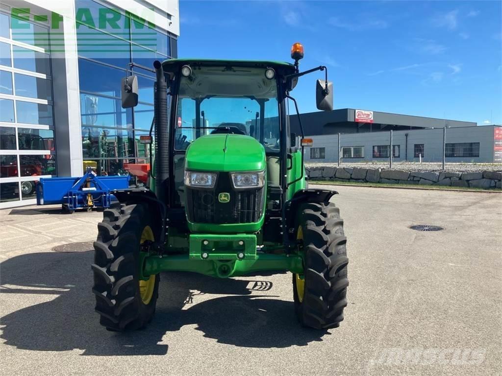 John Deere 5067E Tractors