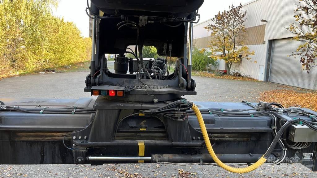 Hyster RS45-31CH Reach Stackers