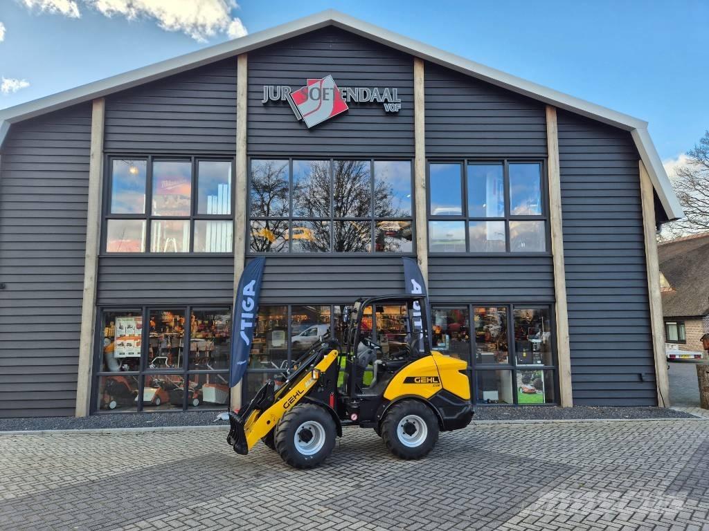 Gehl AL330 Mini Loader