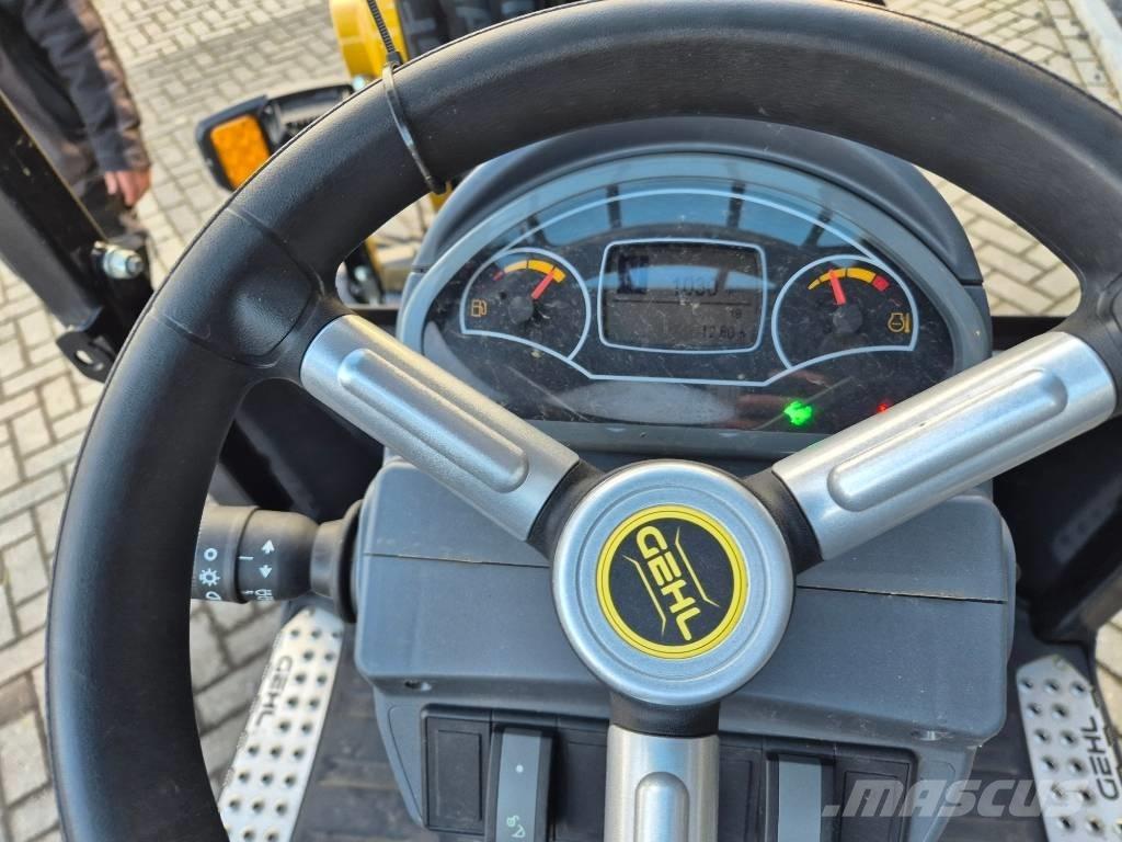 Gehl AL330 Mini Loader