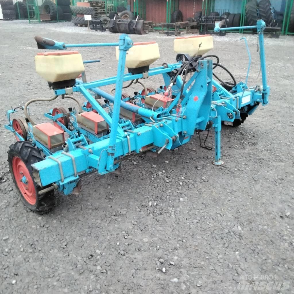 Monosem 502 Farm Drills