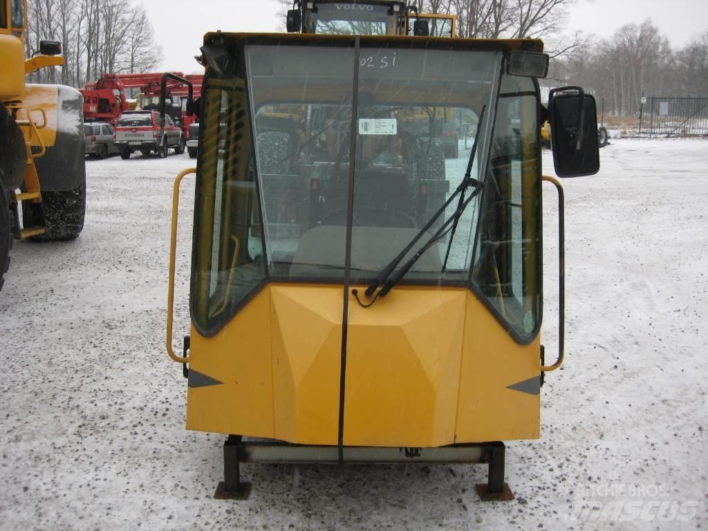 Zettelmeyer 802SI Forestry Cabin