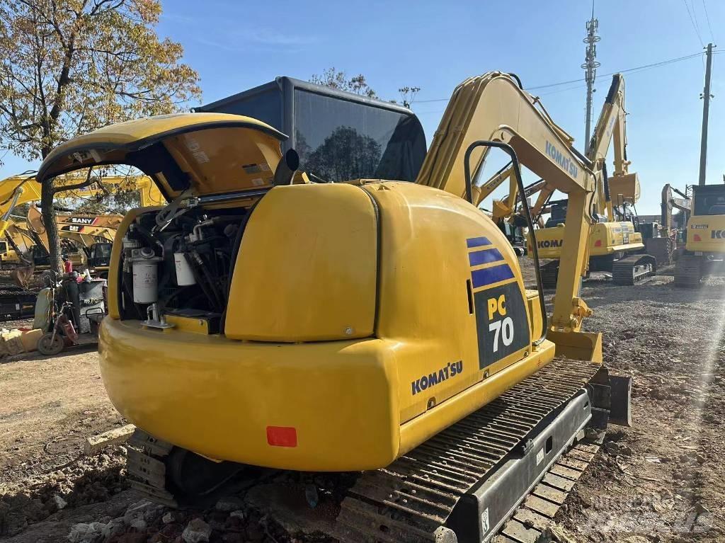 Komatsu PC 70 Mini excavators  7t - 12t