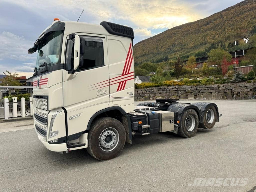 Volvo FH540 6 X 4 Conventional Trucks / Tractor Trucks