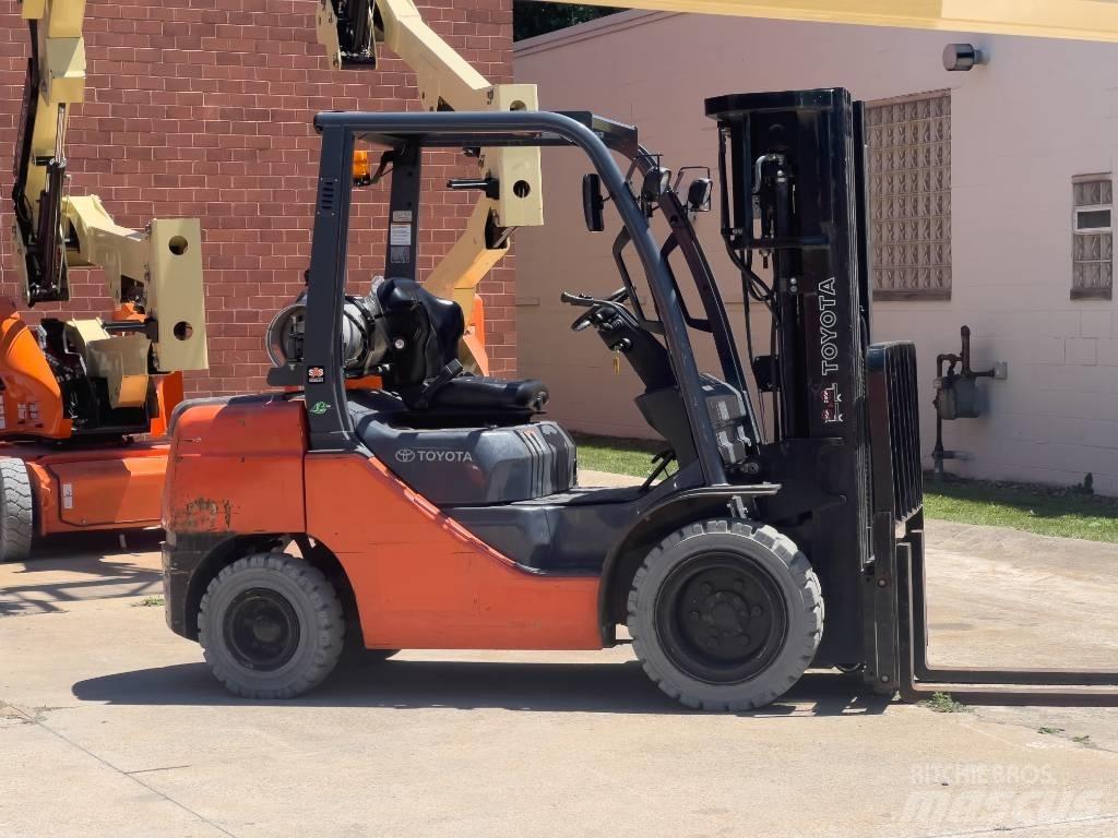 Toyota 8 FG U 30 Misc Forklifts