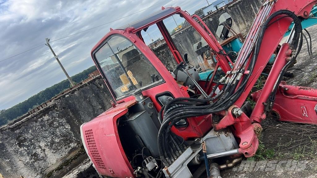 Neuson 5002 Radiators