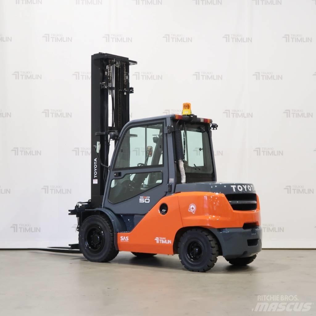 Toyota 40-8FD50N Diesel Forklifts