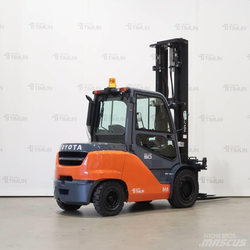 Toyota 40-8FD50N Diesel Forklifts