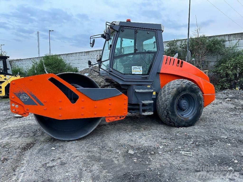 Hamm H 12i Soil Compactors
