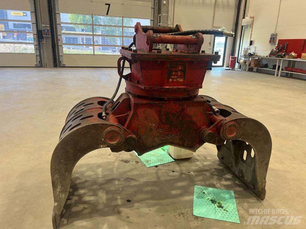 Hitachi Rosso RS501 Grapples