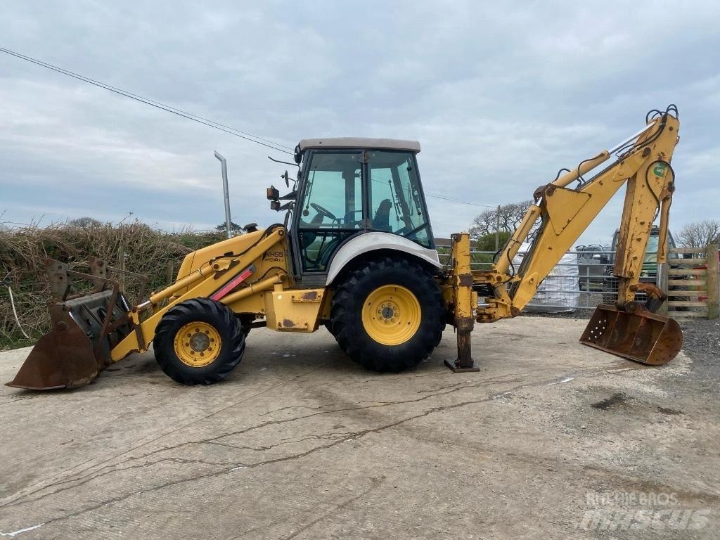 New Holland NH 95 Backhoe Loaders