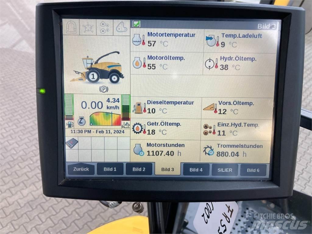 New Holland FR550 Forage Harvester