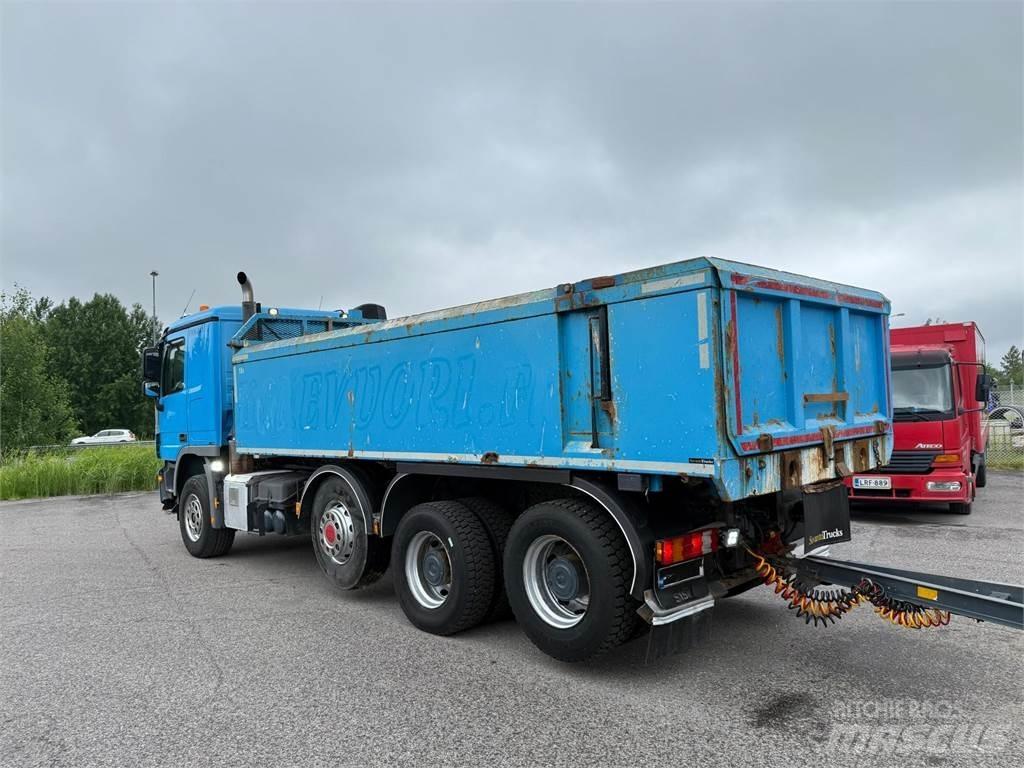 Sisu DK12M 8X4 Dump Trucks