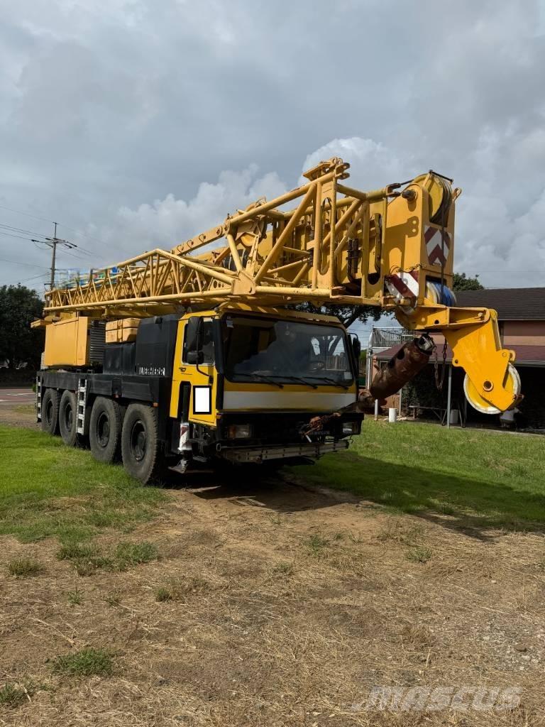 Liebherr LTM 1090-2 Mobile and all terrain cranes