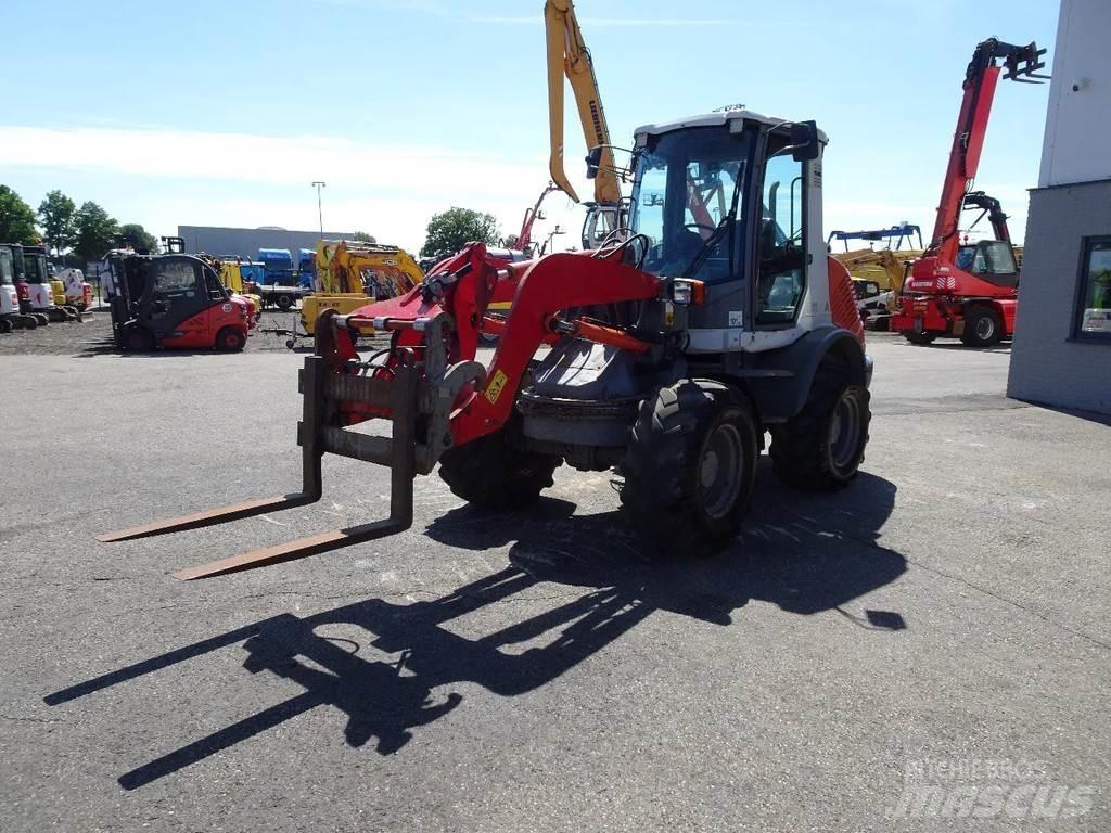 Atlas AR75S Wheel Loaders