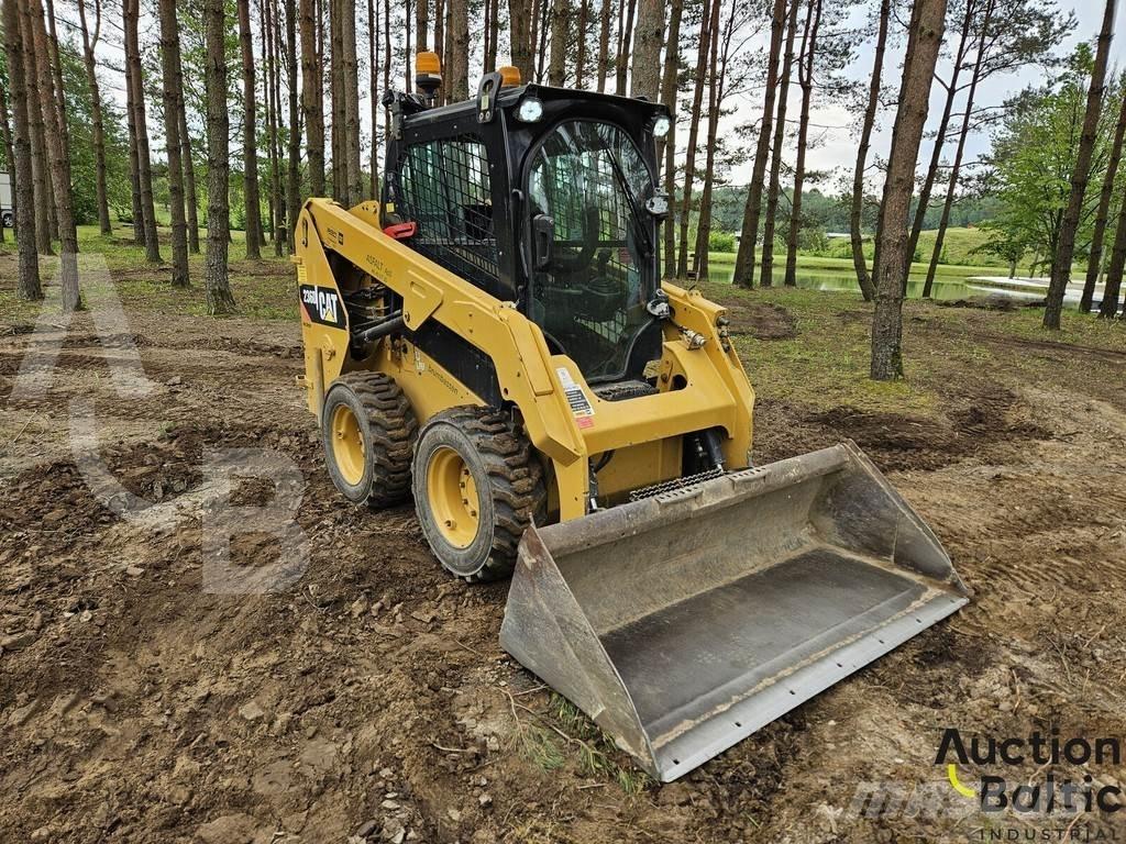 CAT 236 D Skid Steer Loaders