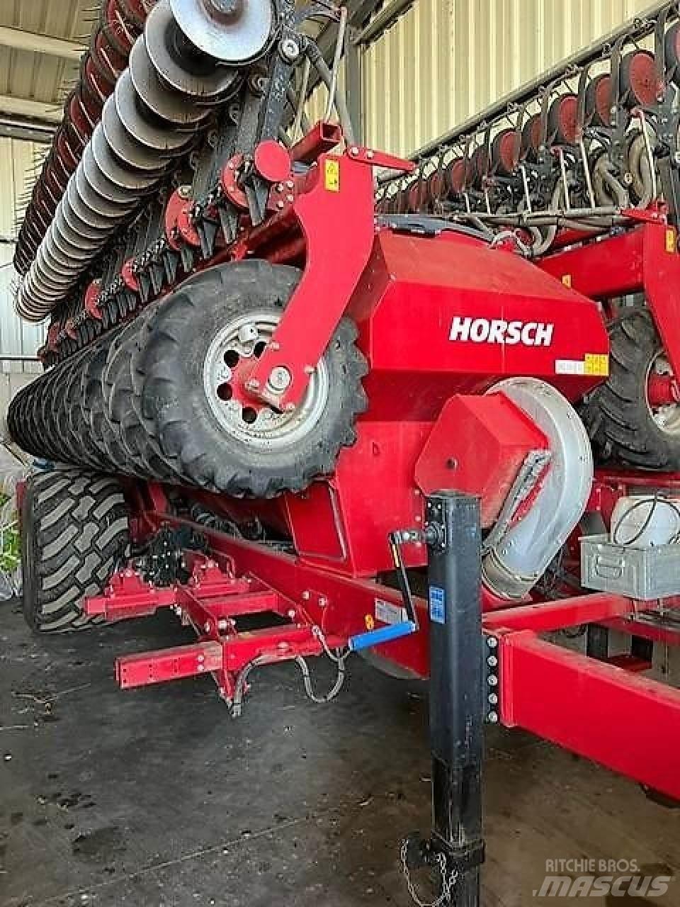 Horsch Serto 12SC Farm Drills