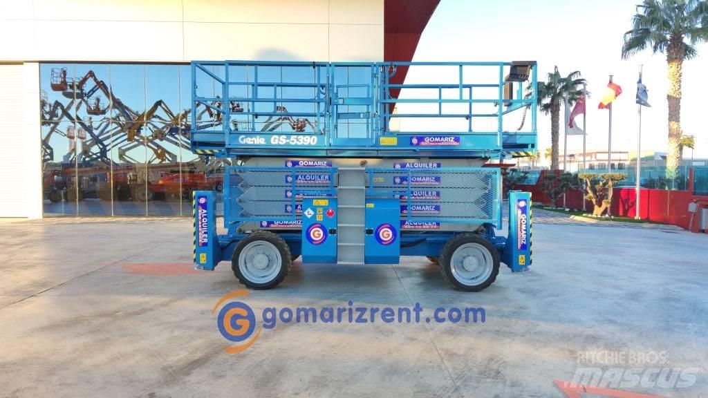 Genie GS 5390 Scissor Lifts