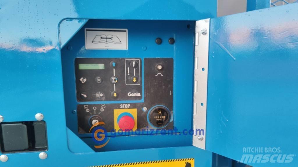 Genie GS 5390 Scissor Lifts