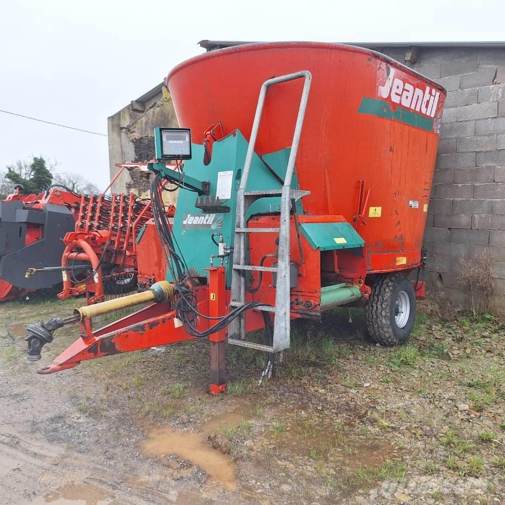 Jeantil KW12 C Mixer feeders