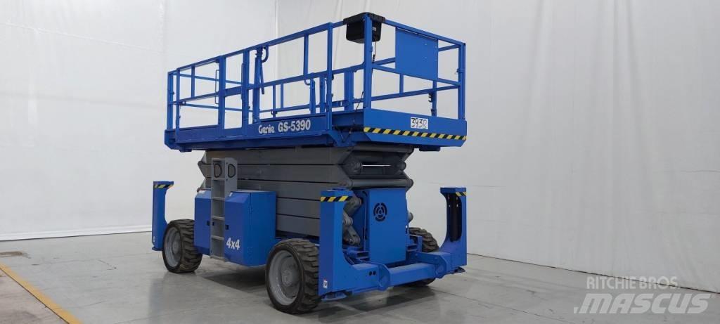 Genie GS 5390 RT Scissor Lifts