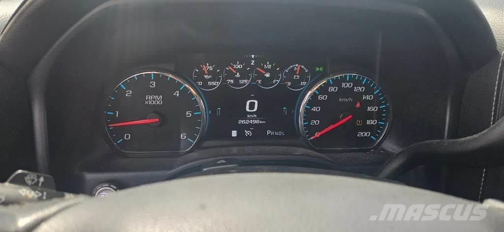 GMC Denali Sierra Automobiles / SUVS