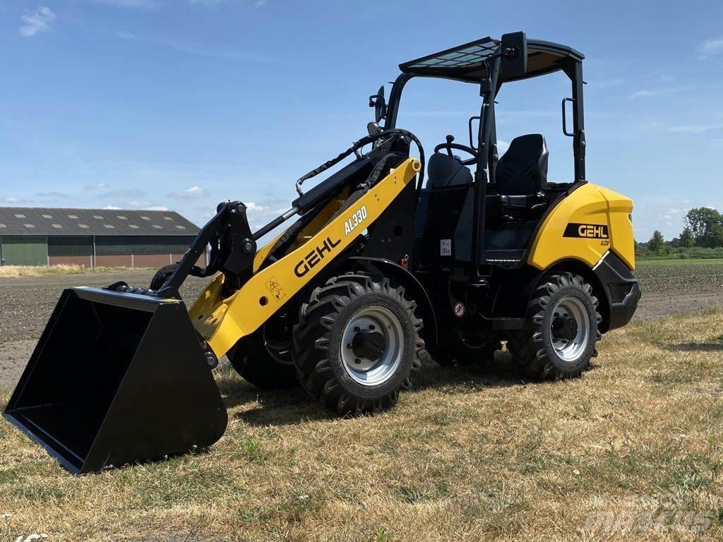 Gehl AL330 Wheel Loaders