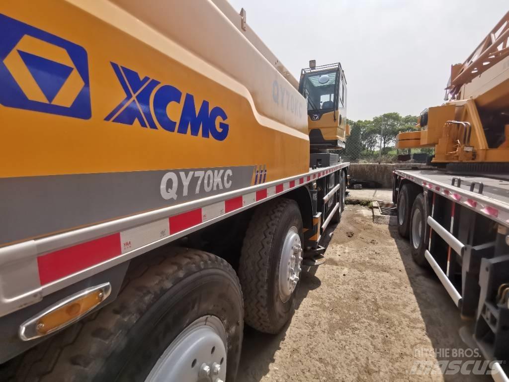 Xcentric QY70KC Mobile and all terrain cranes