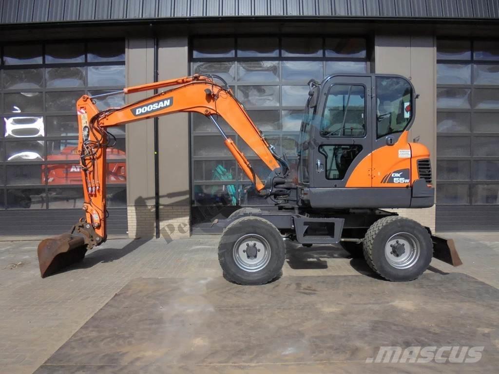 Doosan DX 55 WK Wheeled Excavators
