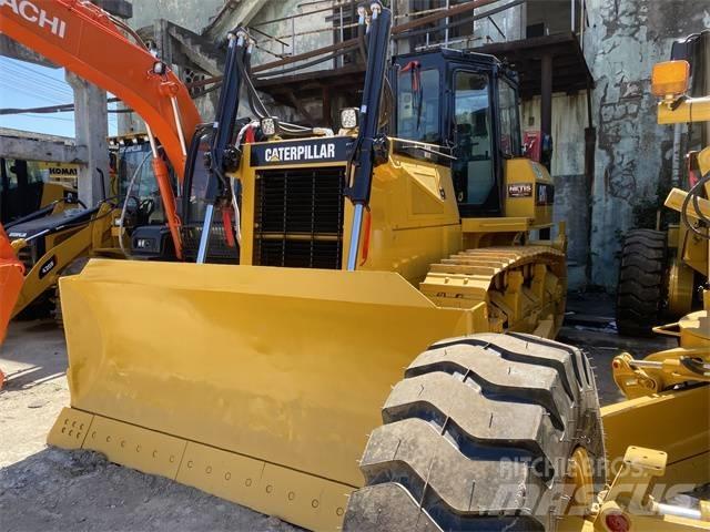 CAT D 6 G Crawler dozers