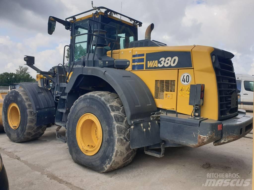 Komatsu WA380-8 Wheel Loaders