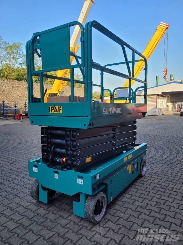 Sunward SWSL1212DC Scissor Lifts
