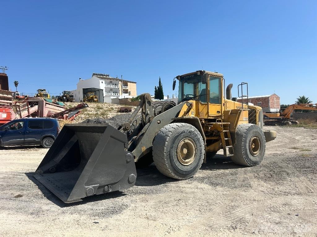 Volvo L 180 E Wheel Loaders