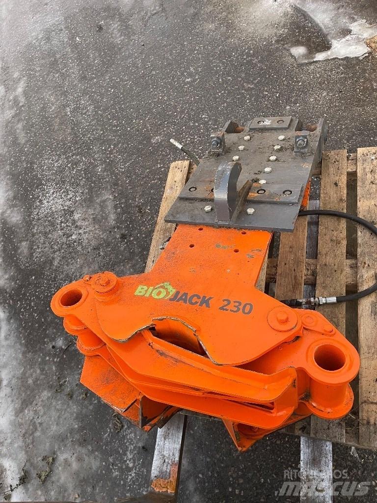 Biojack 230  ntp-10 Grapples/Grapple Trucks