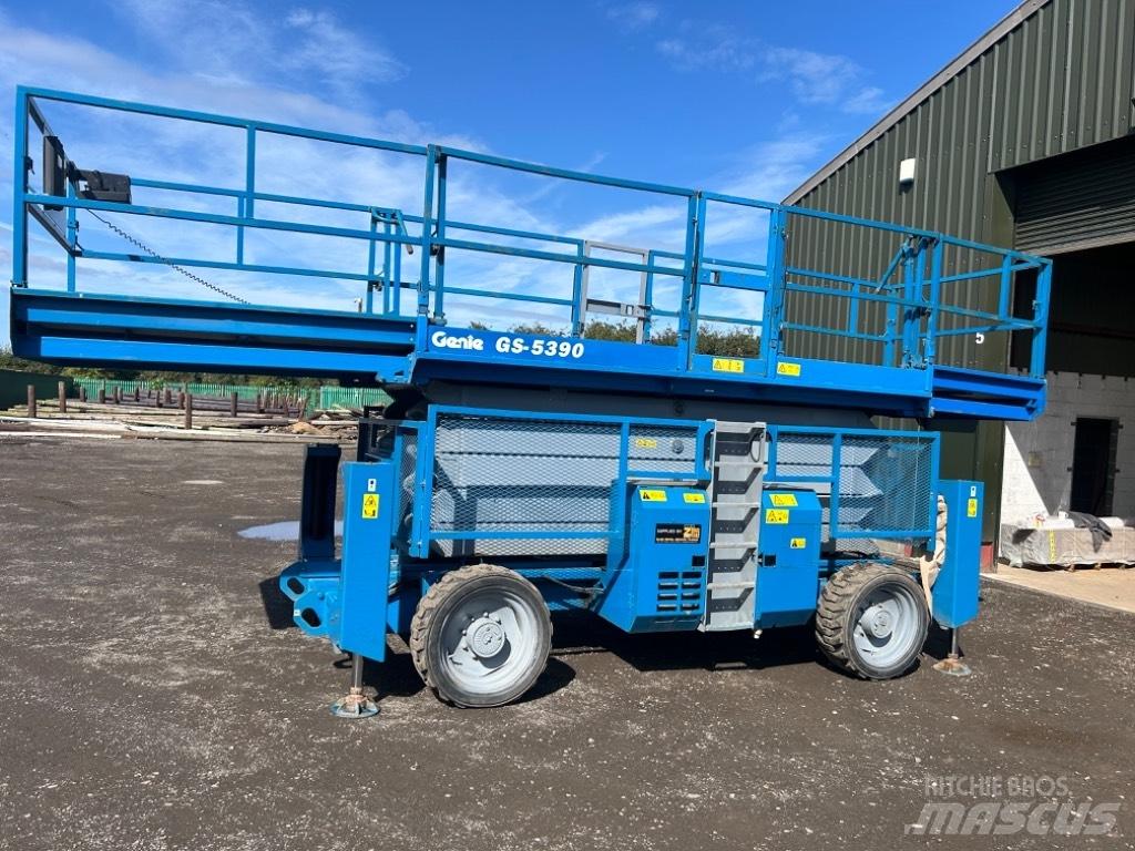 Genie GS 5390 RT Scissor Lifts