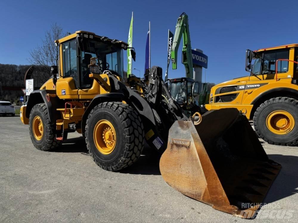 Volvo L90H Wheel Loaders