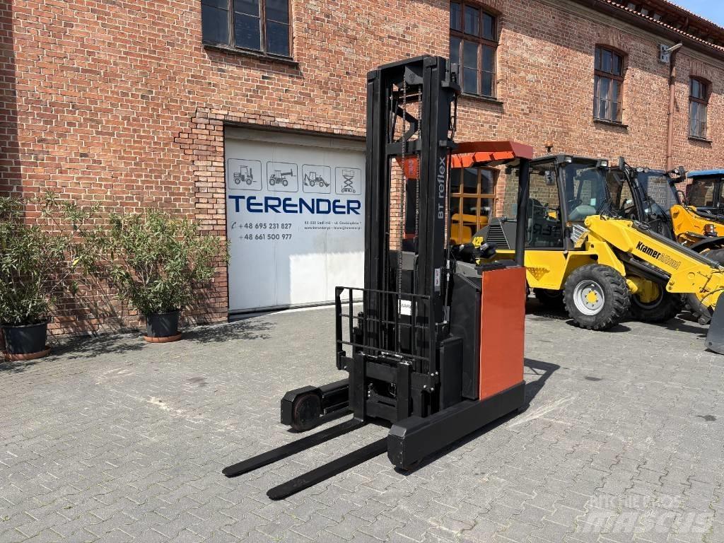 Toyota RRE 140 Reach trucks