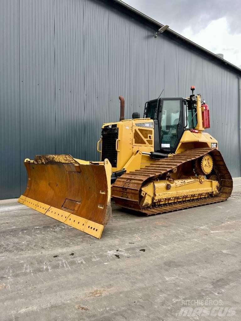 CAT D6N LGP Crawler dozers