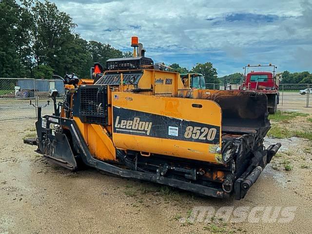 LeeBoy 8520 Asphalt pavers