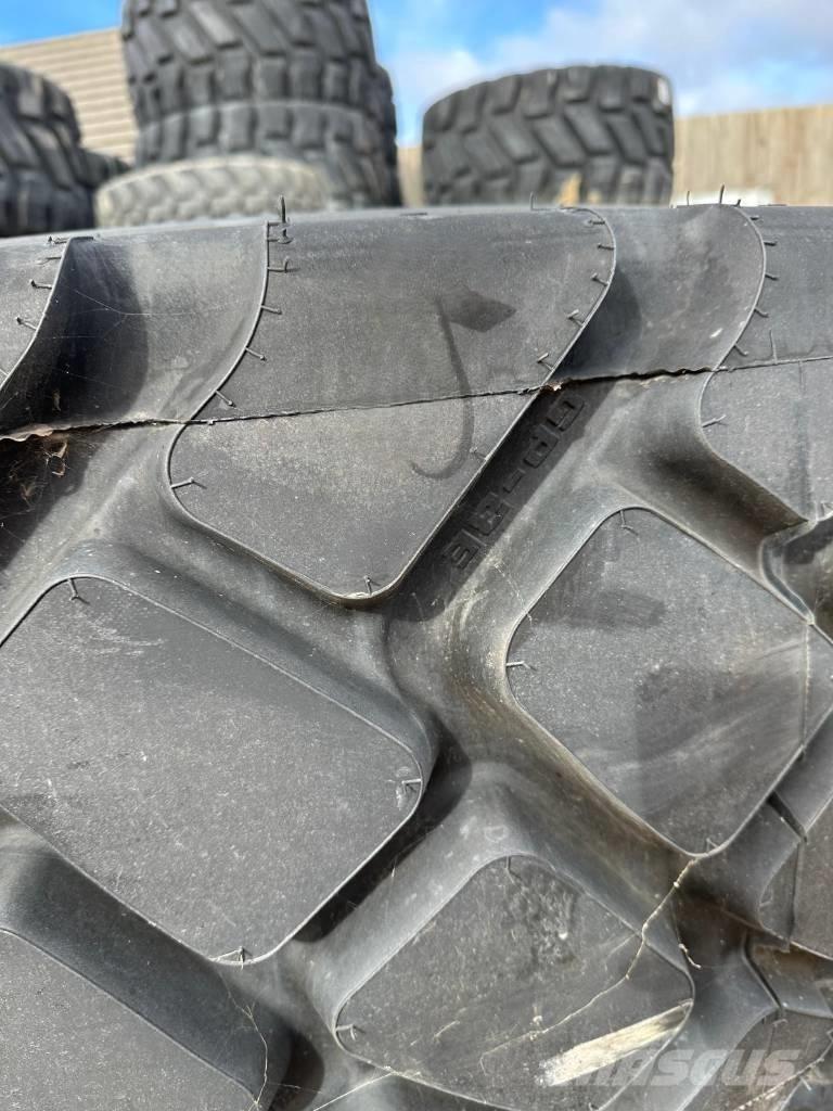 Goodyear 20.5R25 Tires, wheels and rims