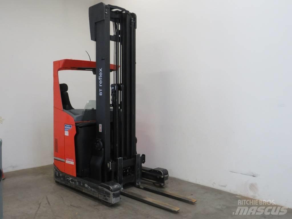 BT RR E 160 HE Reach trucks