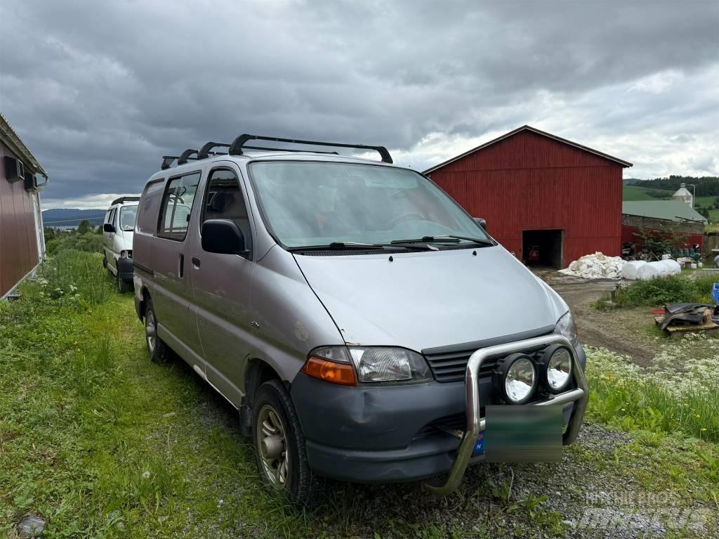 Toyota Hiace 4x4 Panel vans