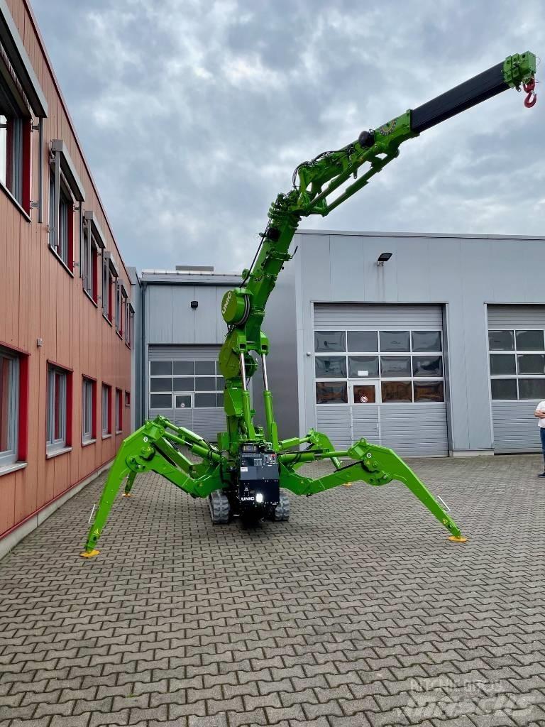 Unic UM445 POP-UP Mini cranes