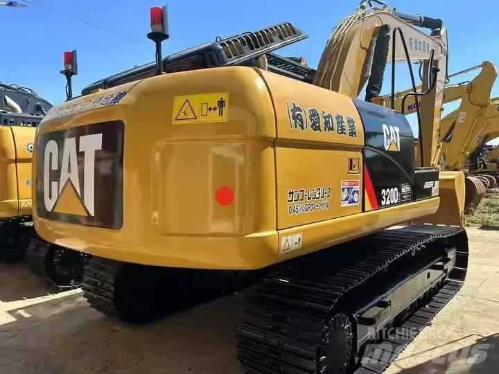 CAT CAT320D2 Mini excavators  7t - 12t
