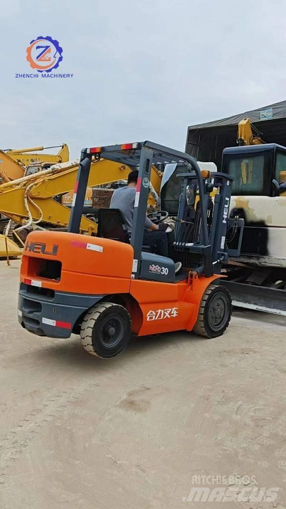 Heli CPCD 30 Diesel Forklifts