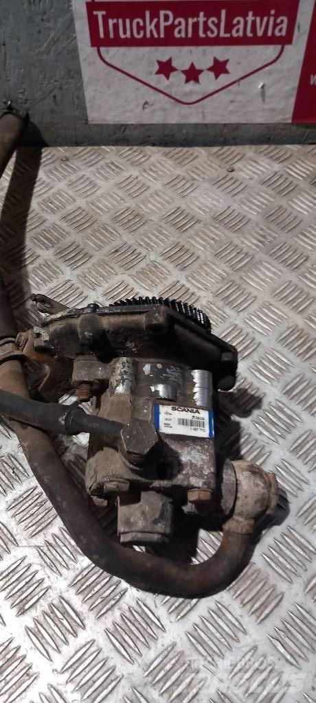 Scania R 420    2108038 Engines